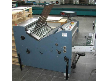 Máquina de dobrar papel