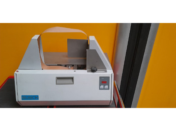Máquina de embalagem