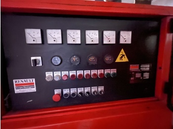 Gerador elétrico Renault 220 kVa: foto 4