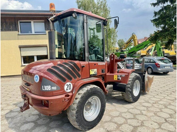 Carregadeira de rodas VOLVO L30B