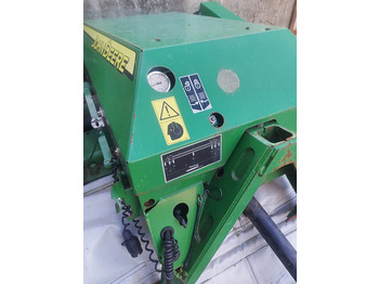Gadanheira John Deere 131: foto 3
