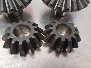 Eixo dianteiro Case Maxxum 145, Tm, Ts, T6, T7, Front Axle Differential Gear 47134168, 87325604: foto 3