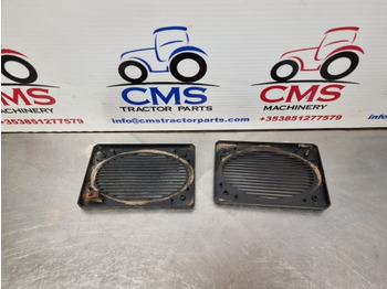 Cabine e interior Fiat F140, F120, F130, F Series,  Cab Interior Panel, Speaker Cover Pair 5148515: foto 2