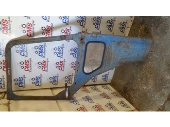 Porta e peças de Trator Ford 4000, 4600, 5600 8 Cab Door Right 81834249: foto 2