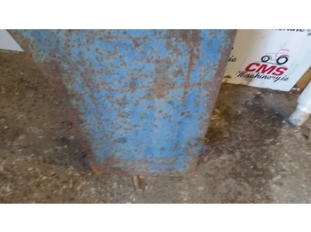 Porta e peças de Trator Ford 4000, 4600, 5600 8 Cab Door Right 81834249: foto 3