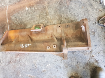 Silenciador/ Sistema de escape John Deere 6215r, 6m, 6r Series, Exhaust Bracket Support L213284: foto 2
