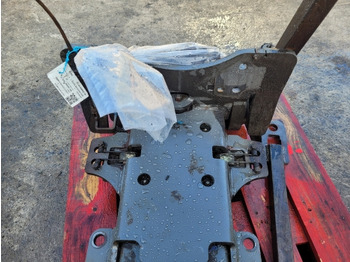 Estrutura/ Châssis Massey Feguson Valtra S374 Pick Up Hitch Complete Dromore Mf Z15 4387554m92: foto 5