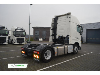 Tractor Volvo FH 460 Globetrotter XL i-Save: foto 4 Tractor Volvo FH 460 Globetrotter XL i-Save: foto 4