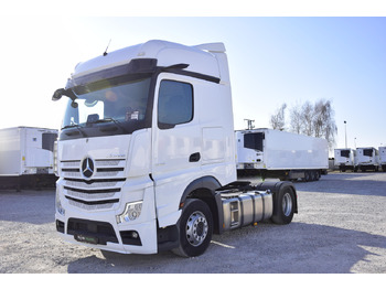 Tractor MERCEDES-BENZ Actros 1845