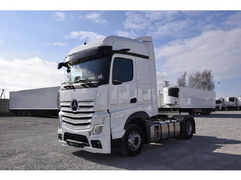 Tractor MERCEDES-BENZ Actros 1845