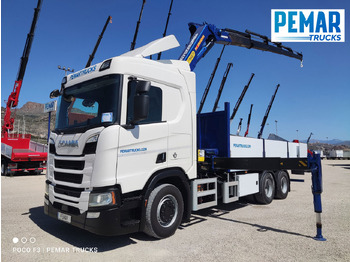 Caminhão grua SCANIA R 520