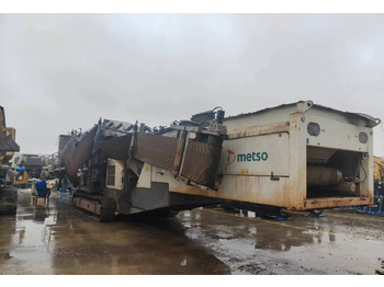 Peneira vibratória METSO