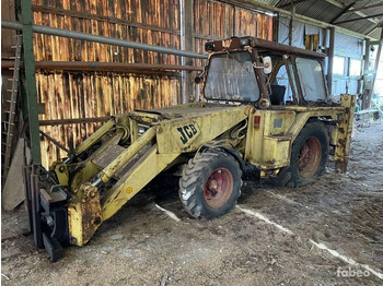 Trator JCB