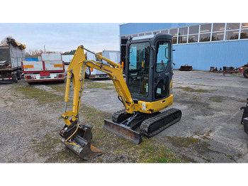 Mini escavadeira KOMATSU