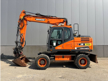 Escavadeira de rodas DOOSAN DX140W-5