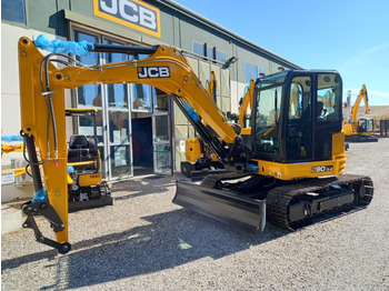 Mini escavadeira JCB