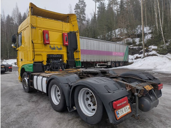 Tractor DAF XF440 Euro6 6x2 , hydrauliikka: foto 4