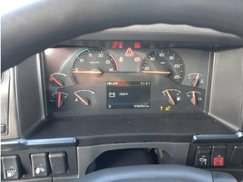 Tractor Volvo FH460 6x2 veturi kääntyvä teli: foto 5
