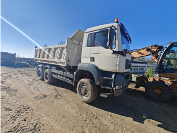 Caminhão basculante MAN TGA 26.410