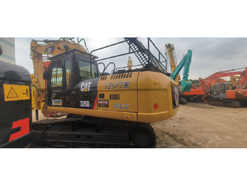 Escavadeira CATERPILLAR 326D