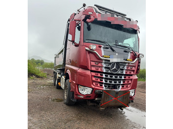 Caminhão basculante MERCEDES-BENZ Arocs 2658