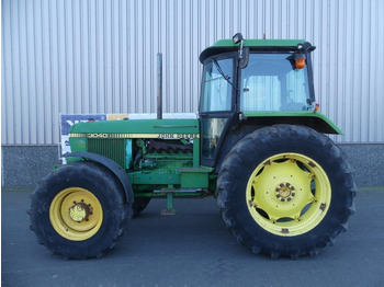 Trator JOHN DEERE 40 Series