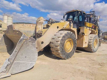 Carregadeira de rodas CATERPILLAR 988K