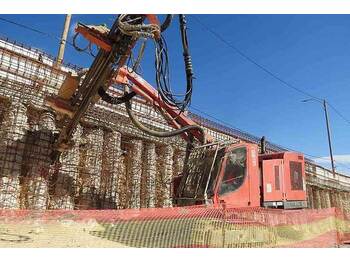 Máquina de perfuração Sandvik DX780: foto 1