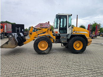 Carregadeira LIEBHERR