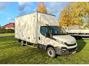 Carrinha de contentor IVECO Daily 35s16