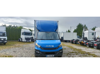 Caminhão furgão Iveco Daily 70C18: foto 2