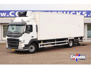Caminhão frigorífico VOLVO FM 330