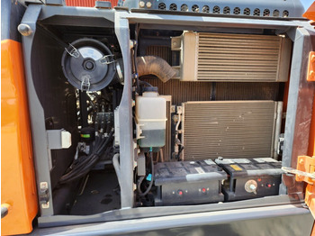 Escavadora de rastos DOOSAN DX140LC-7: foto 5