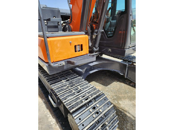 Escavadora de rastos DOOSAN DX140LC-7: foto 3