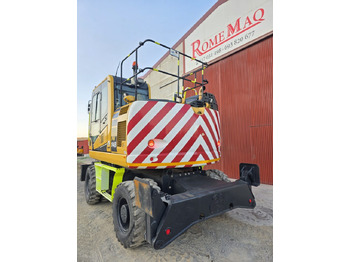 Escavadeira de rodas KOMATSU PW148-11: foto 3