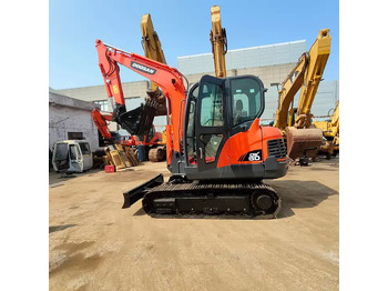 Escavadora de rastos DOOSAN DX60