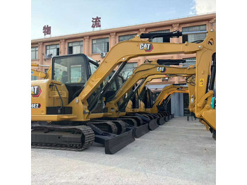 Escavadeira CATERPILLAR 306E