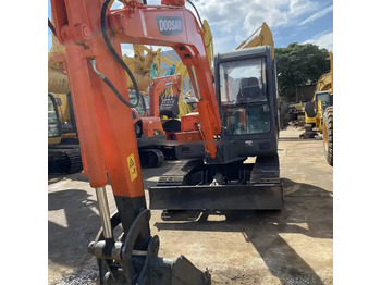Mini escavadeira DOOSAN DH55-V
