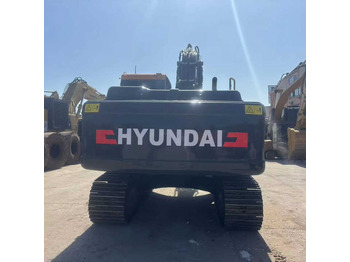 Escavadeira HYUNDAI