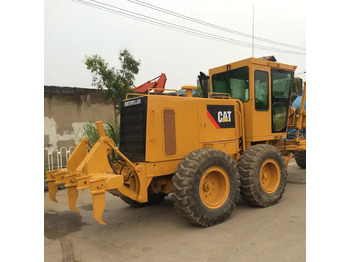 Motoniveladora CATERPILLAR 140H