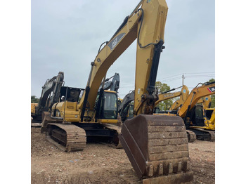 Escavadora de rastos CATERPILLAR
