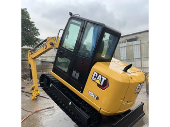 Escavadora de rastos CATERPILLAR 306E2