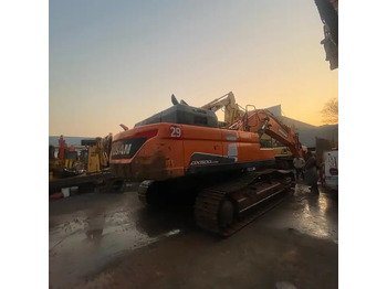 Escavadora de rastos DOOSAN DX420