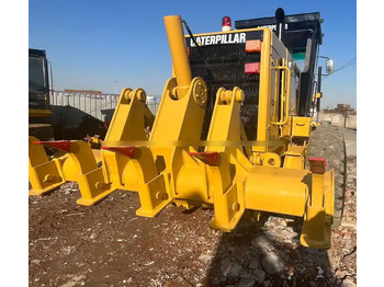 Motoniveladora CATERPILLAR 140H
