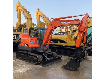 Escavadora de rastos DOOSAN DX60