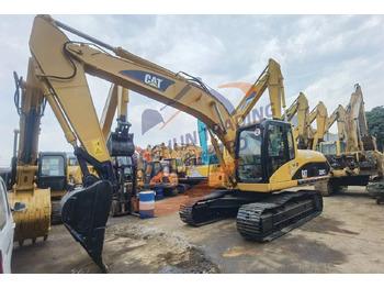 Escavadora de rastos good price Original japan used cat 320 320bl 320c used excavator cat 320 price: foto 3