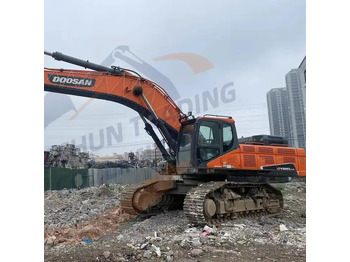 Escavadora de rastos DOOSAN DX520LC-9C