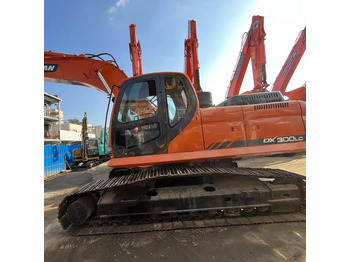 Escavadora de rastos DOOSAN DX300LC