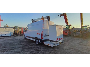 Caminhão com plataforma aérea Renault Master Klubb K32: foto 5