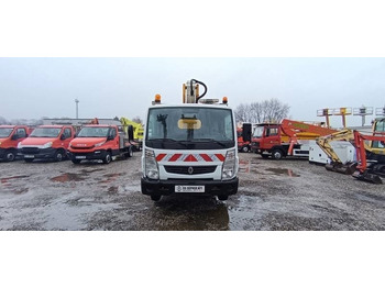 Caminhão com plataforma aérea Renault Maxity Multitel MT202DS - 20m - 200 kg: foto 3 Caminhão com plataforma aérea Renault Maxity Multitel MT202DS - 20m - 200 kg: foto 3